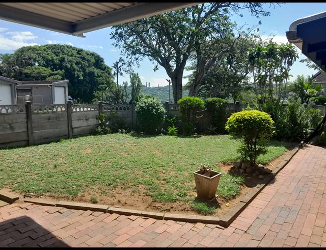 3 BEDROOM DUPLEX FOR SALE IN BLUFF